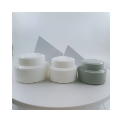 50 ml Boccone di plastica per la crema per la cura della pelle Colore personalizzabile Imballaggio di plastica PP per la cura della pelle